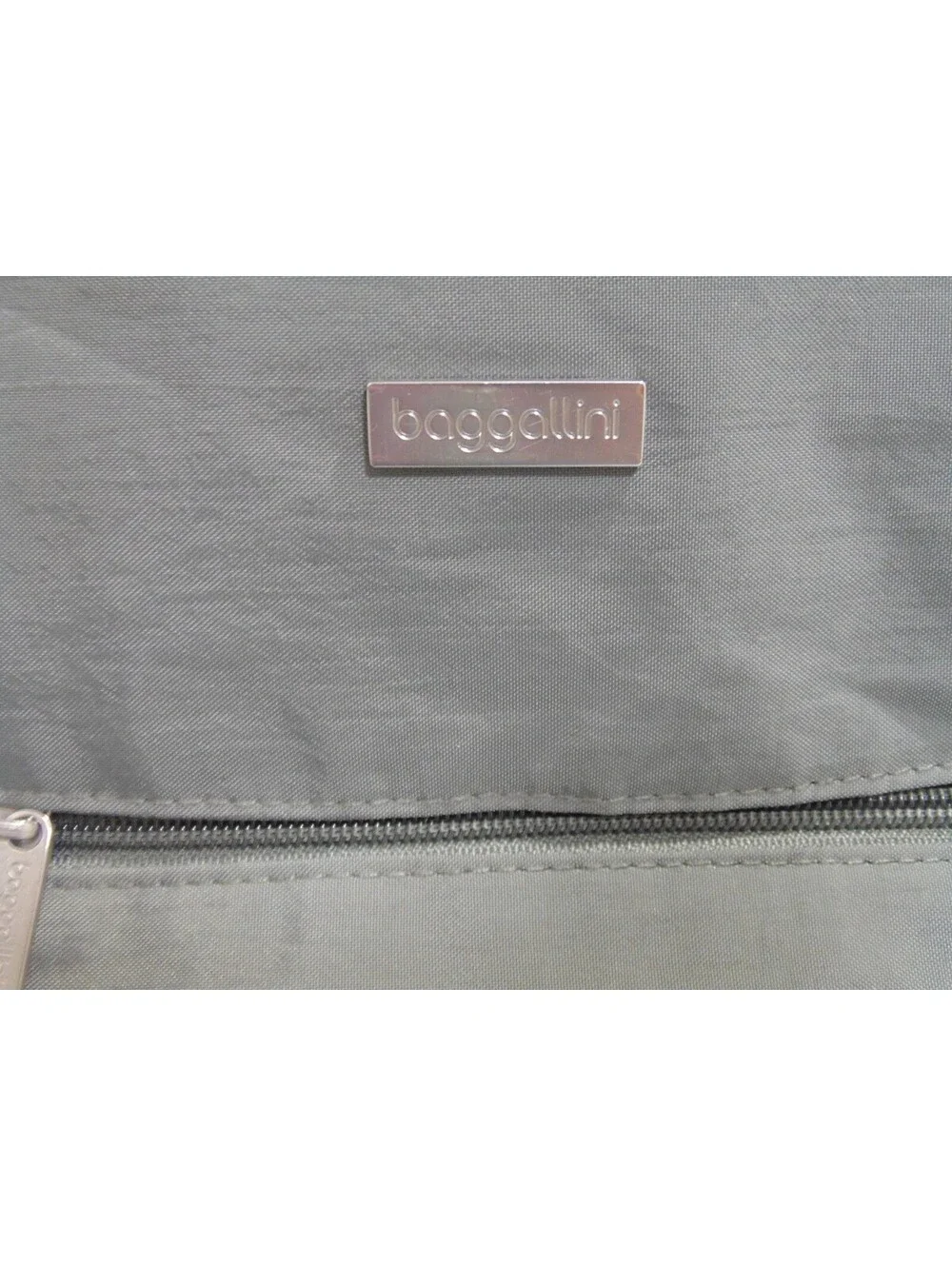Baggallini Out & About Gray Crossbody Travel Shoulder Bag Purse w/Silver Accents